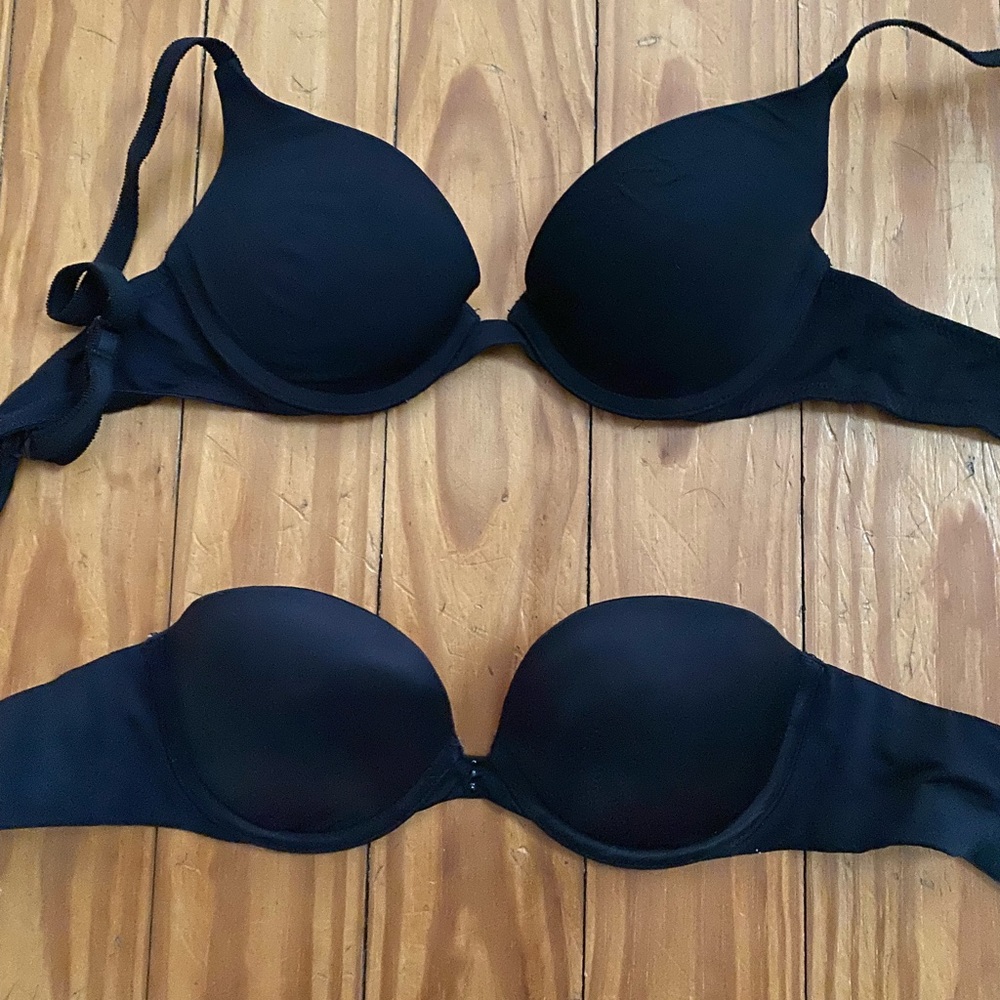 Black 32A bras used condition